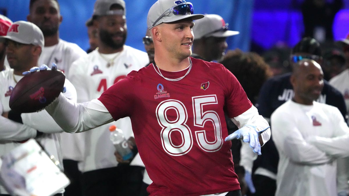 NFL tight end contracts evolve after Travis Kelce's record Chiefs deal