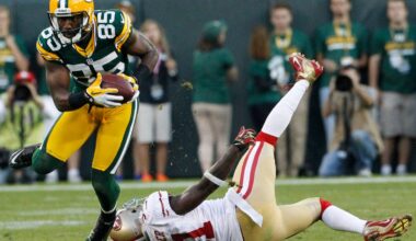 PFF has Vikings stealing a NFC North legend in 2006 re-draft