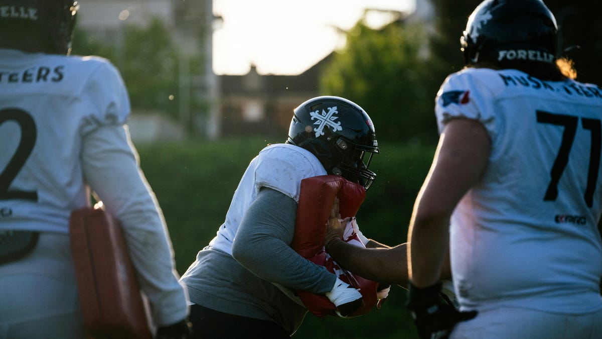 New Orleans Saints, ELF's Paris Musketeers launch 'strategic alliance'