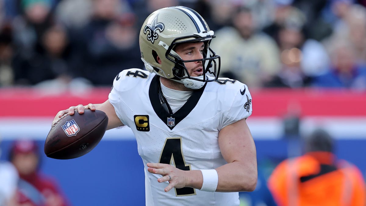 Surgery decision coming soon for Saints QB