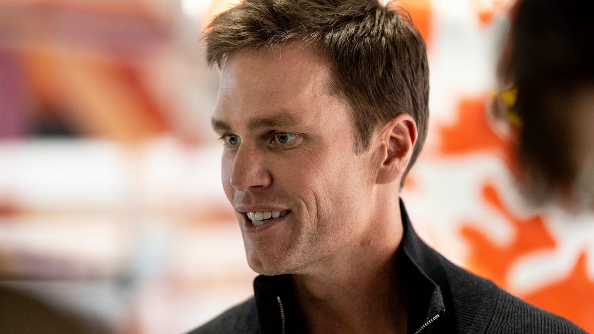 Tom Brady encouraged Shedeur Sanders after his 2025 NFL Draft slide