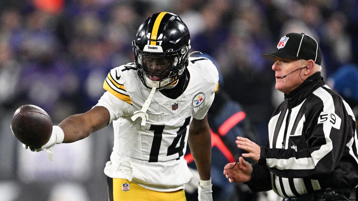 Cowboys finalize deal with Steelers