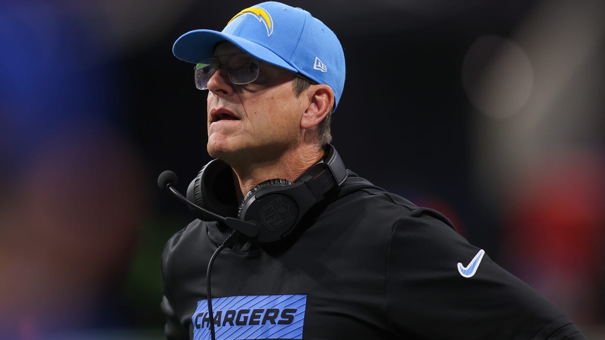 Chargers 2025 schedule: Predicting Los Angeles record