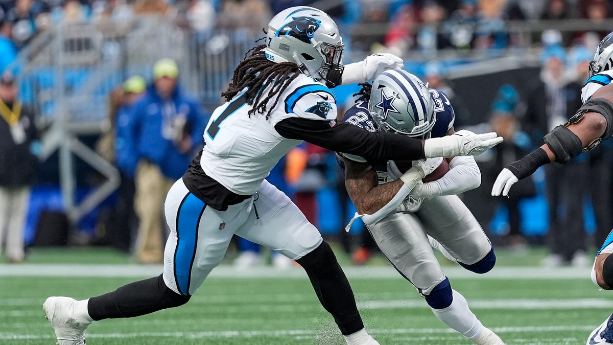 Panthers release Jadeveon Clowney. Should the Seahawks bring him back?