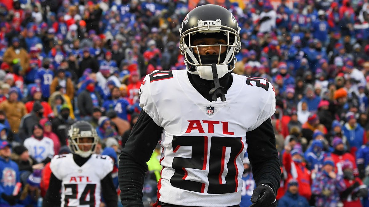 Dolphins host 20 tryouts at minicamp, including CB Kendall Sheffield