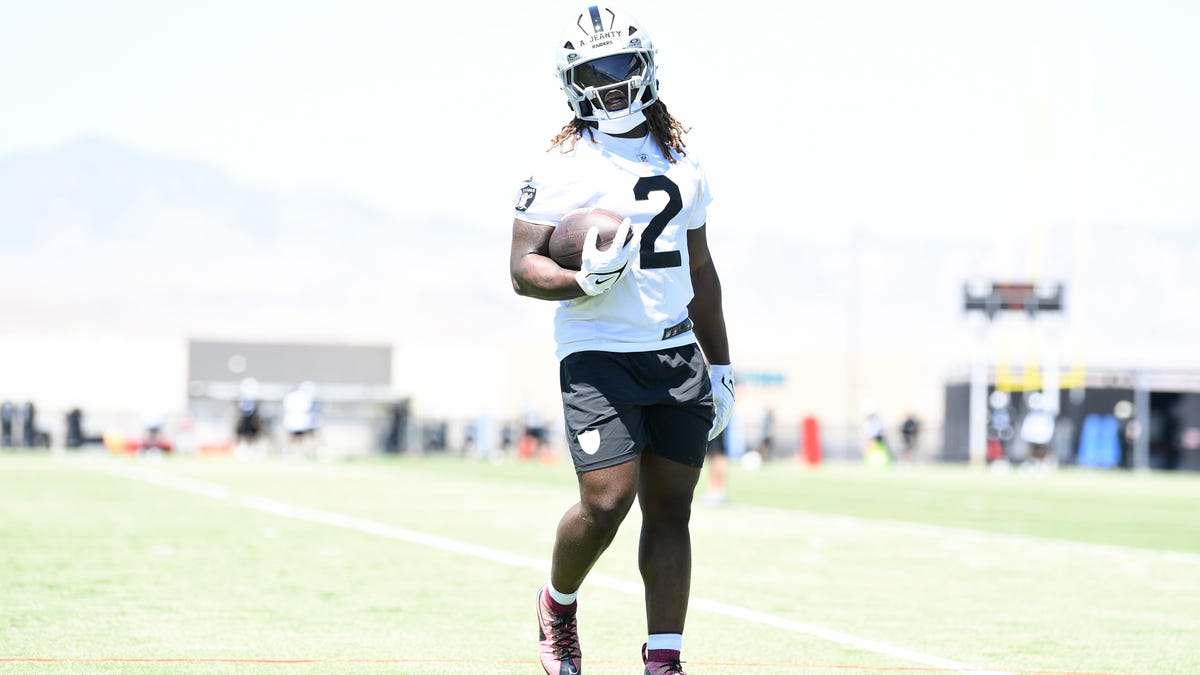 First looks at Ashton Jeanty at Raiders rookie minicamp - Raiders Wire