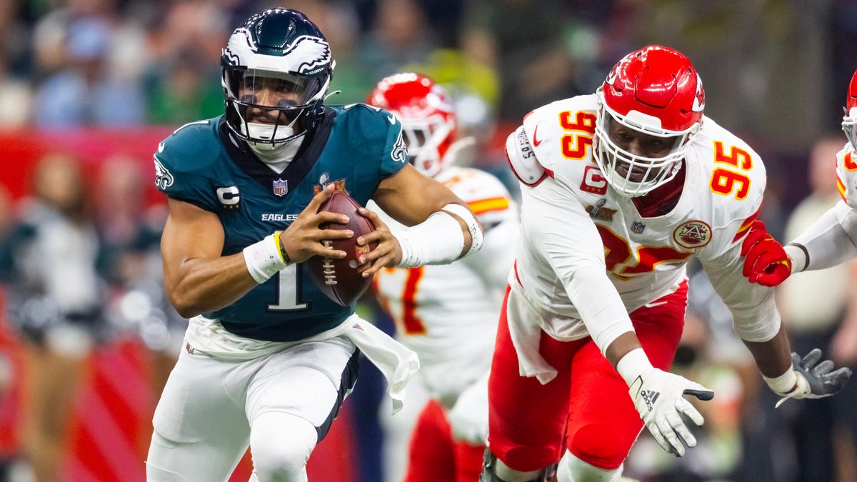 Eagles-Chiefs leads top 10 games