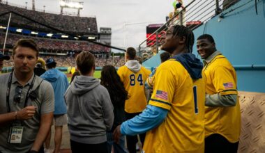 Who was at Savannah Bananas game at Nissan? Start with Titans Cam Ward