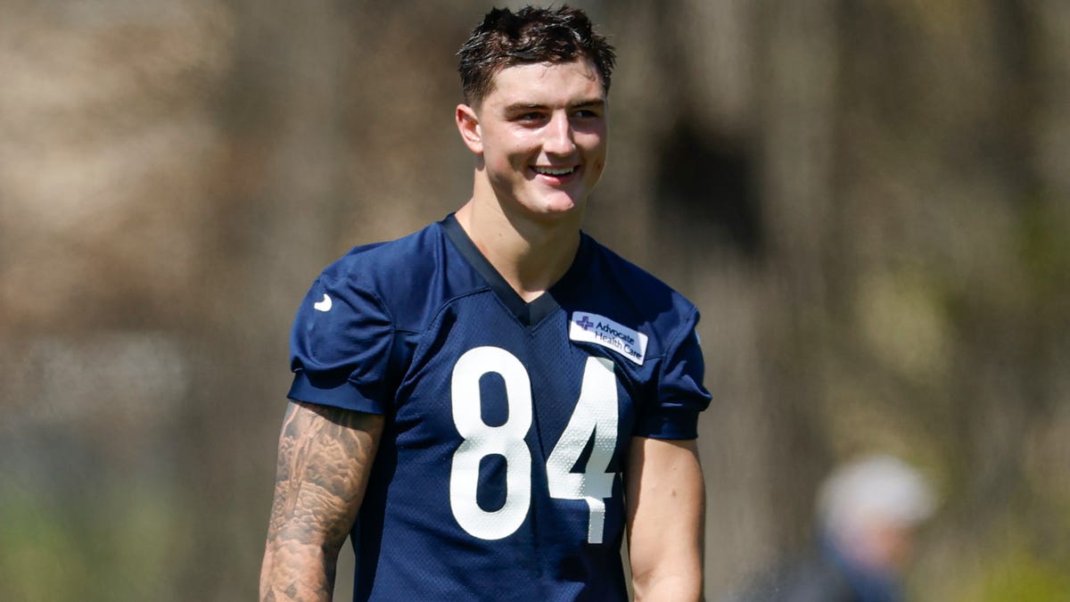 NFL analyst raves about Bears TE Colston Loveland's route running