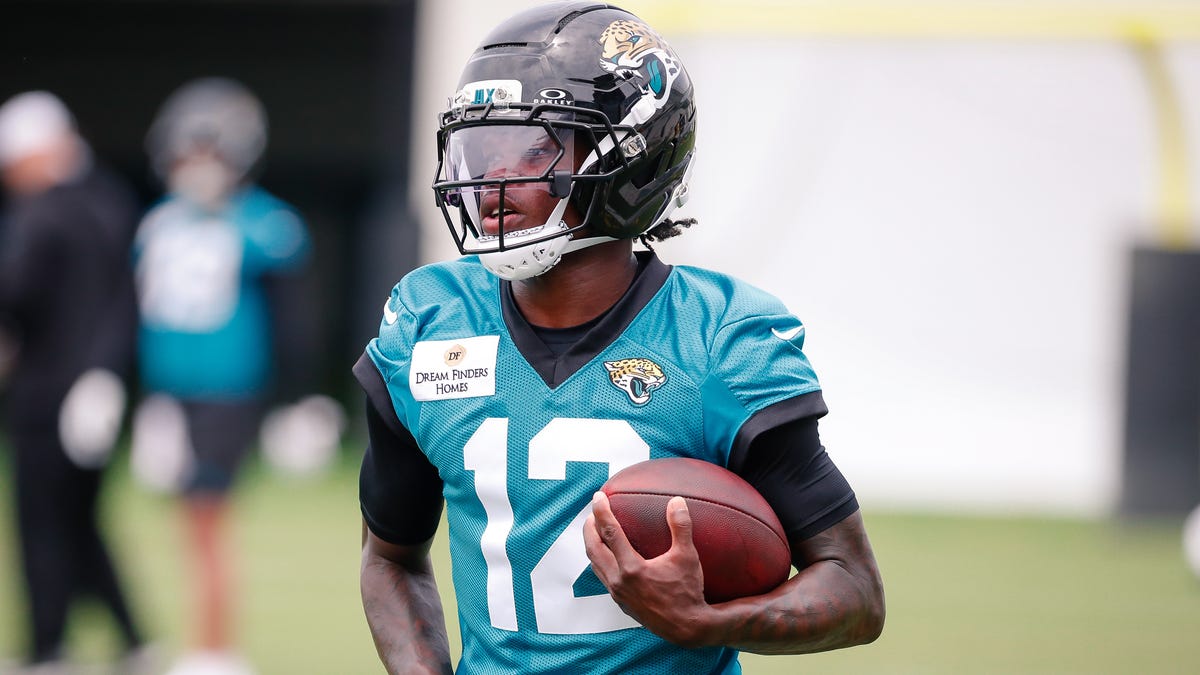Jaguars coach reveals Travis Hunter's workout plan for rookie minicamp