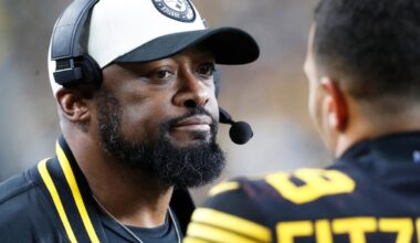 What is the Steelers’ projected win total?