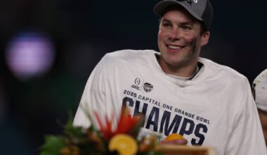 Riley Leonard trolled new Indianapolis Colts teammate Tyler Warren