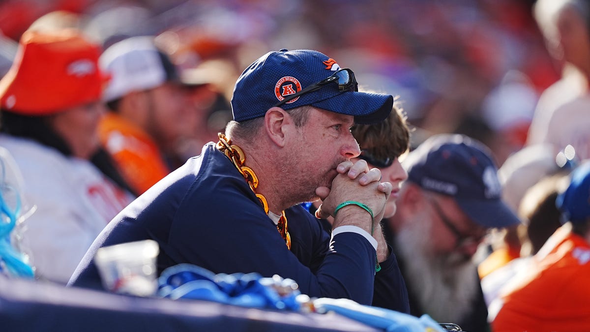Denver Broncos fans ask college not to tweet 'Let's Ride'