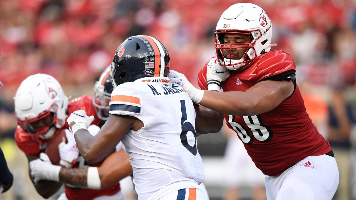 Falcons sign Louisville UDFA Michael Gonzalez, cut Joey Fisher