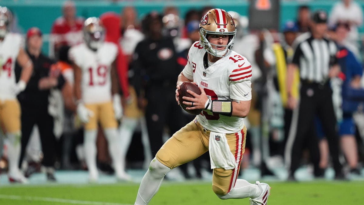 Where 49ers QB's deal ranks in NFL