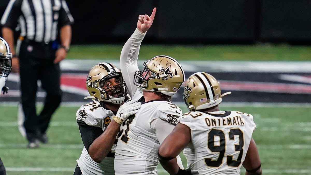 Saints star Cameron Jordan stumping for Trey Hendrickson trade