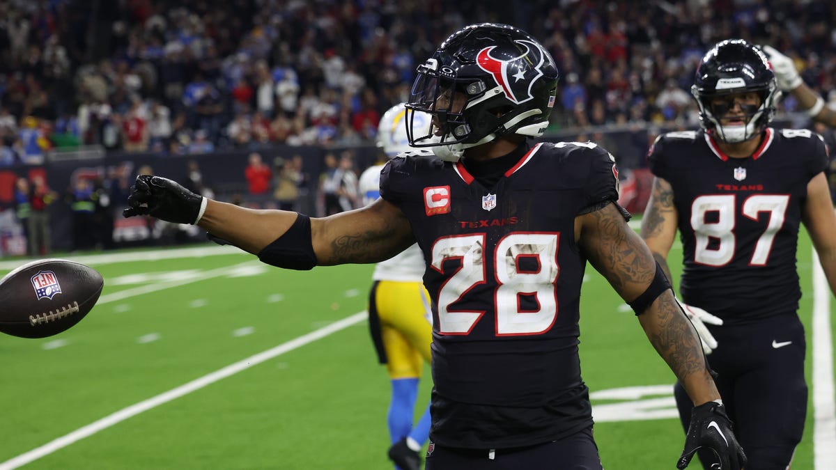 Texans' win probability for every game on 2025 schedule