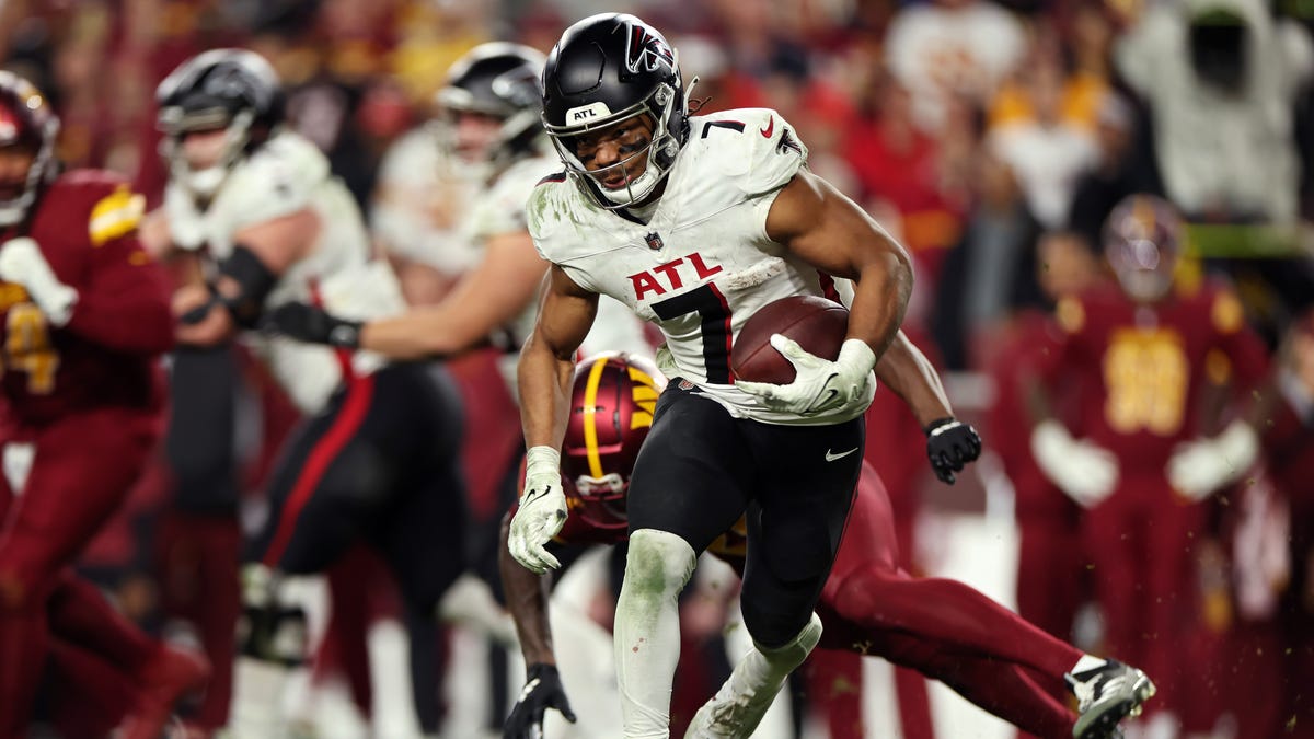 Week 4 matchup among top games of 2025 season