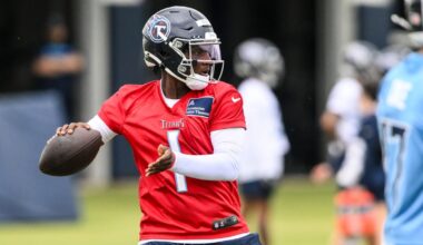 Cam Ward signs fully guaranteed rookie deal with the Titans