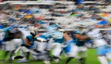 Travis Etienne stats, game log, news, injury status