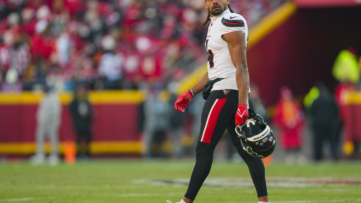 Tank Dell stats, game log, news, injury status