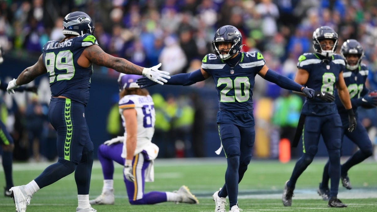 Leonard Williams stats, game log, news, injury status