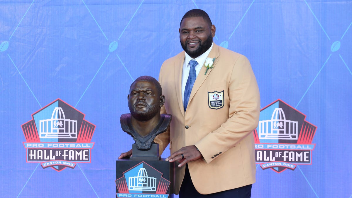 Rams legends Andrew Whitworth, Orlando Pace will vote on new NFL award