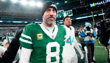 Did Aaron Rodgers drop hint about potentially joining Steelers?