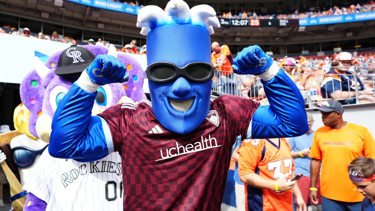 Bo Nix should visit Colorado Rapids next