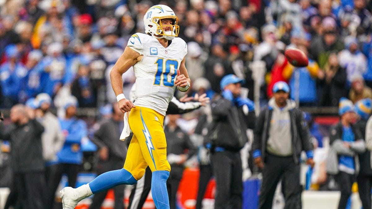 2025 Los Angeles Chargers over/under wins and odds