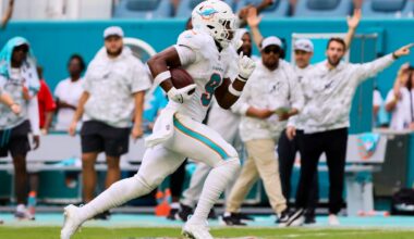 Cases for and against Dolphins trading Pro Bowl TE