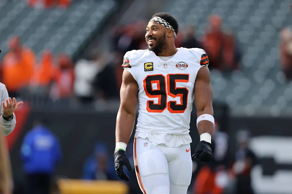 Dec 22, 2024; Cincinnati, Ohio, USA; Cleveland Browns defensive end Myles Garrett (95) warms up before a game against the Cincinnati Bengals at Paycor Stadium. Mandatory Credit: Joseph Maiorana-Imagn Images