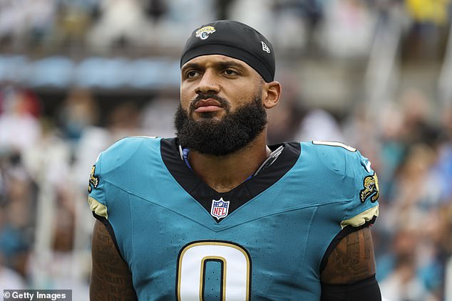 The New York Giants are vying for the services of free-agent wide receiver Gabe Davis