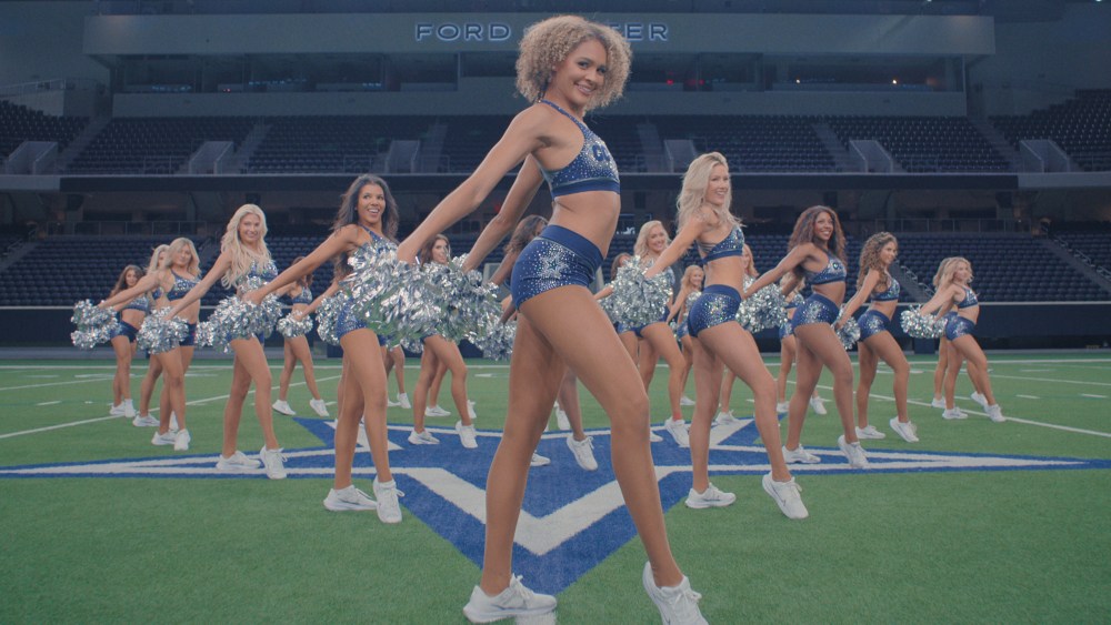 'Dallas Cowboys Cheerleaders' Season 2 Sets June Netflix Premiere
