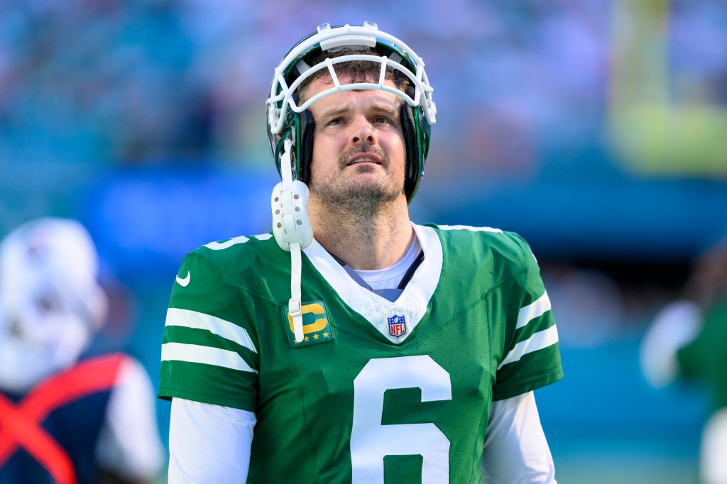 Jets release punter Thomas Morstead after two seasons