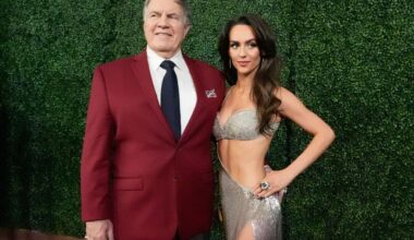 Belichick's girlfriend 'welcome' at UNC as college tackles bogus report