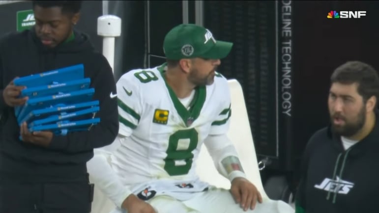 Aaron Rodgers Steelers Woody