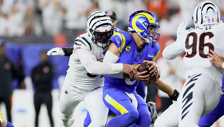 Seattle Seahawks Trey Hendrickson...