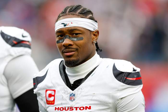 Patriots say they will handle video of receiver Stefon Diggs internally