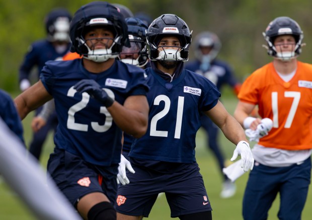 Bears running back Travis Homer (21) practices Wednesday, May 28, 2025, at Halas Hall. (Brian Cassella/Chicago Tribune)