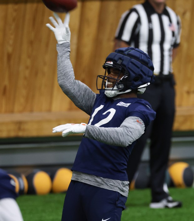 Devin Duvernay works out during the Bears organized team activities in the Walter Payton Center at Halas Hall on May 21, 2025, in Lake Forest. (John J. Kim/Chicago Tribune)