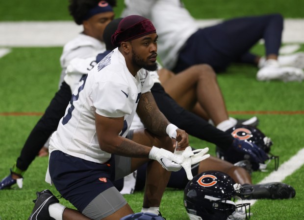 Tysheem Johnson works out during the Bears organized team activities in the Walter Payton Center at Halas Hall on May 21, 2025, in Lake Forest. (John J. Kim/Chicago Tribune)