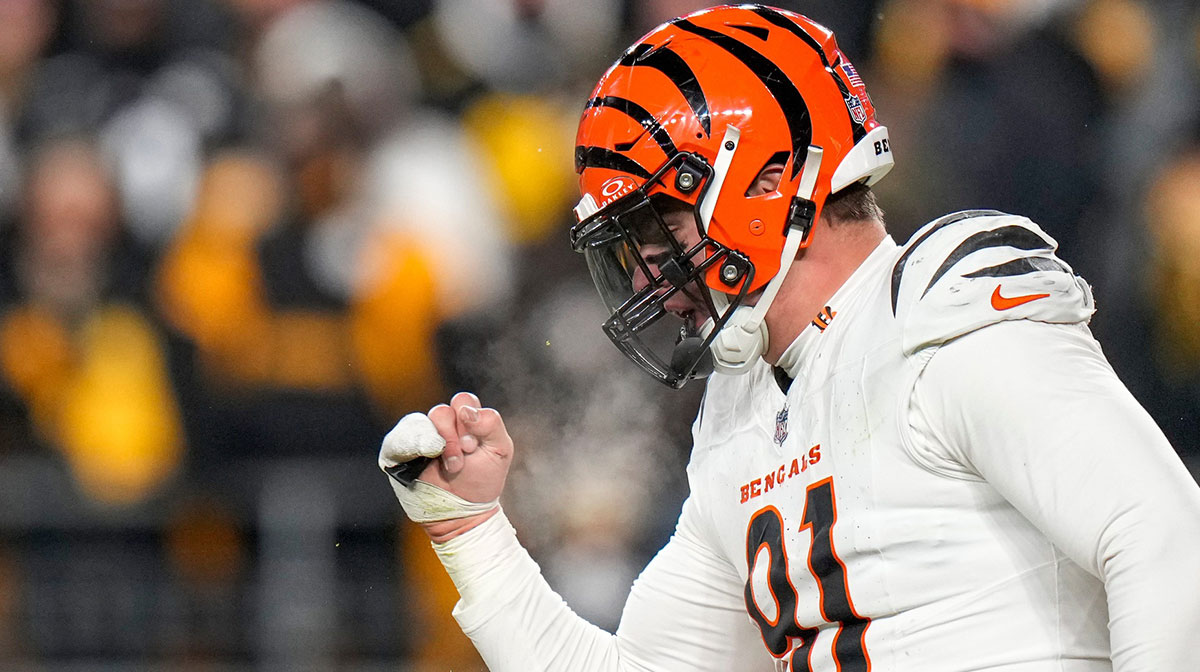 Cincinnati Bengals defensive end Trey Hendrickson (91) celebrates as the Steelers prepare to punt in the fourth quarter of the NFL Week 18 game between the Pittsburgh Steelers and the Cincinnati Bengals at Acrisure Stadium in Pittsburgh on Saturday, Jan. 4, 2025. The Bengals won 19-17 to finish the regular season at 9-8.