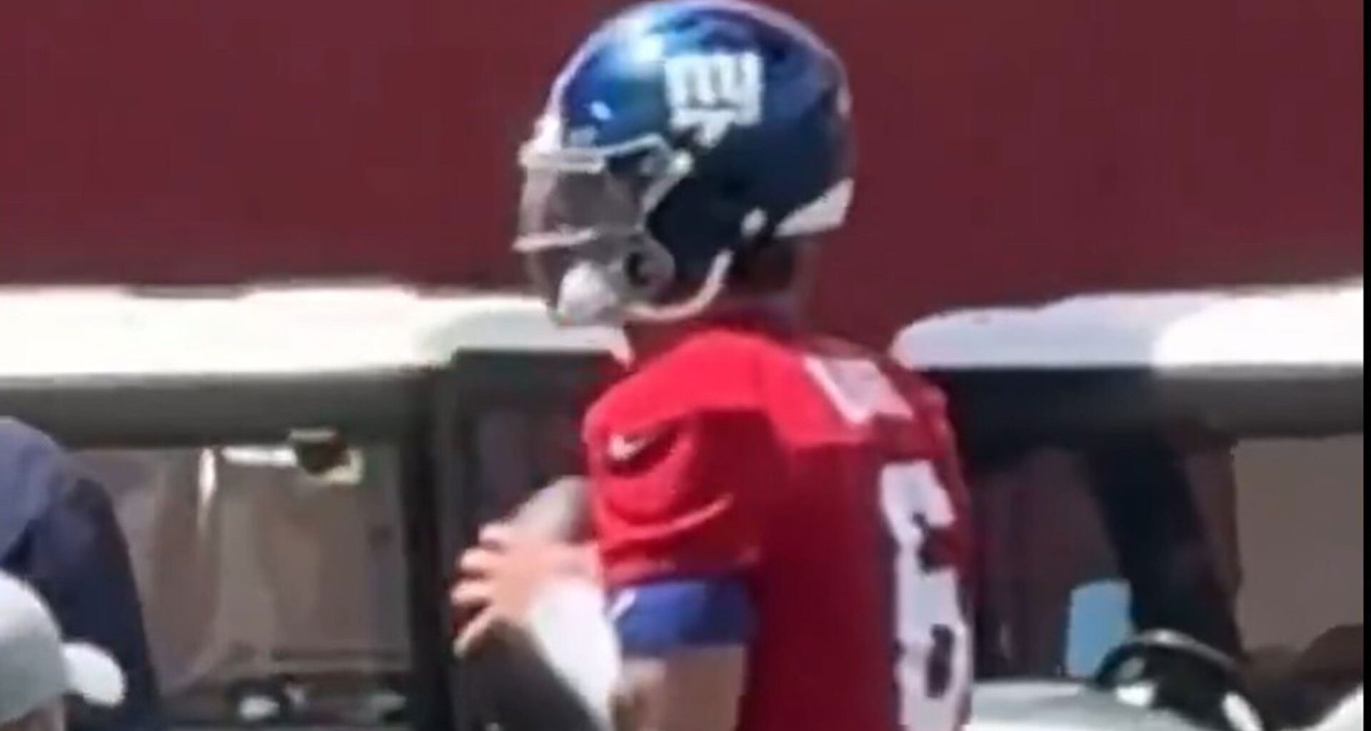 NFL fans spot Jaxson Dart's 'extremely rare' trick New York Giants new quarterback performs before throwing ball