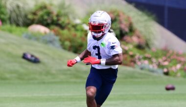 How Patriots Veteran Feels About Crowded Receiver Room