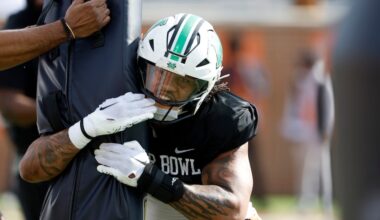 Ex-coach of Ravens rookie Mike Green lashes out at criticism