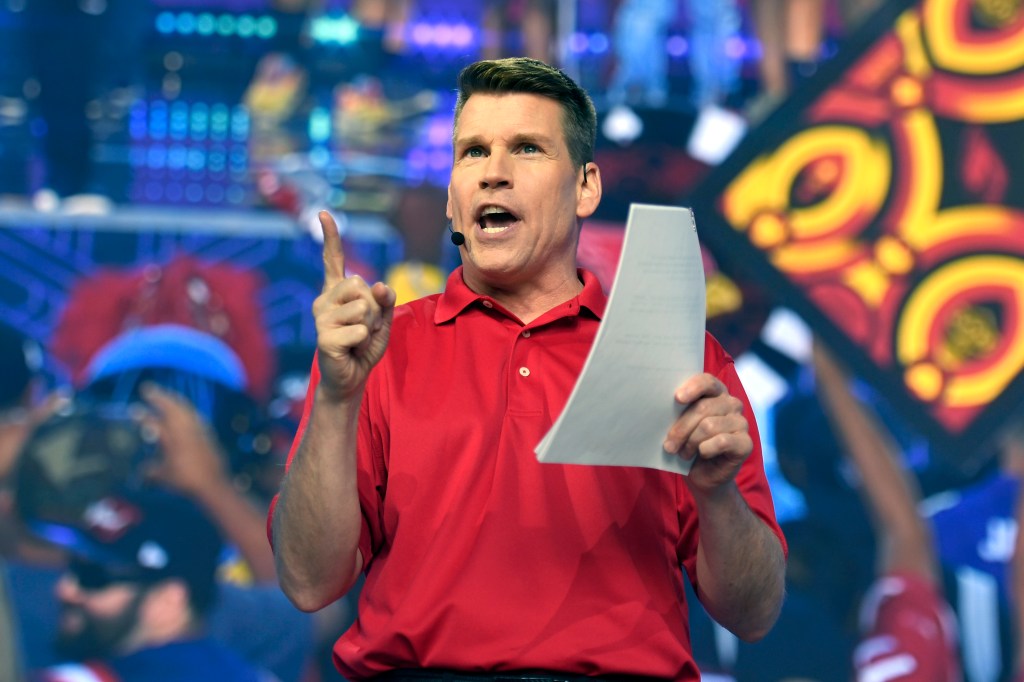 Scott Hanson speaks on stage during round four of the 2022 NFL Draft on April 30, 2022 in Las Vegas, Nevada. 