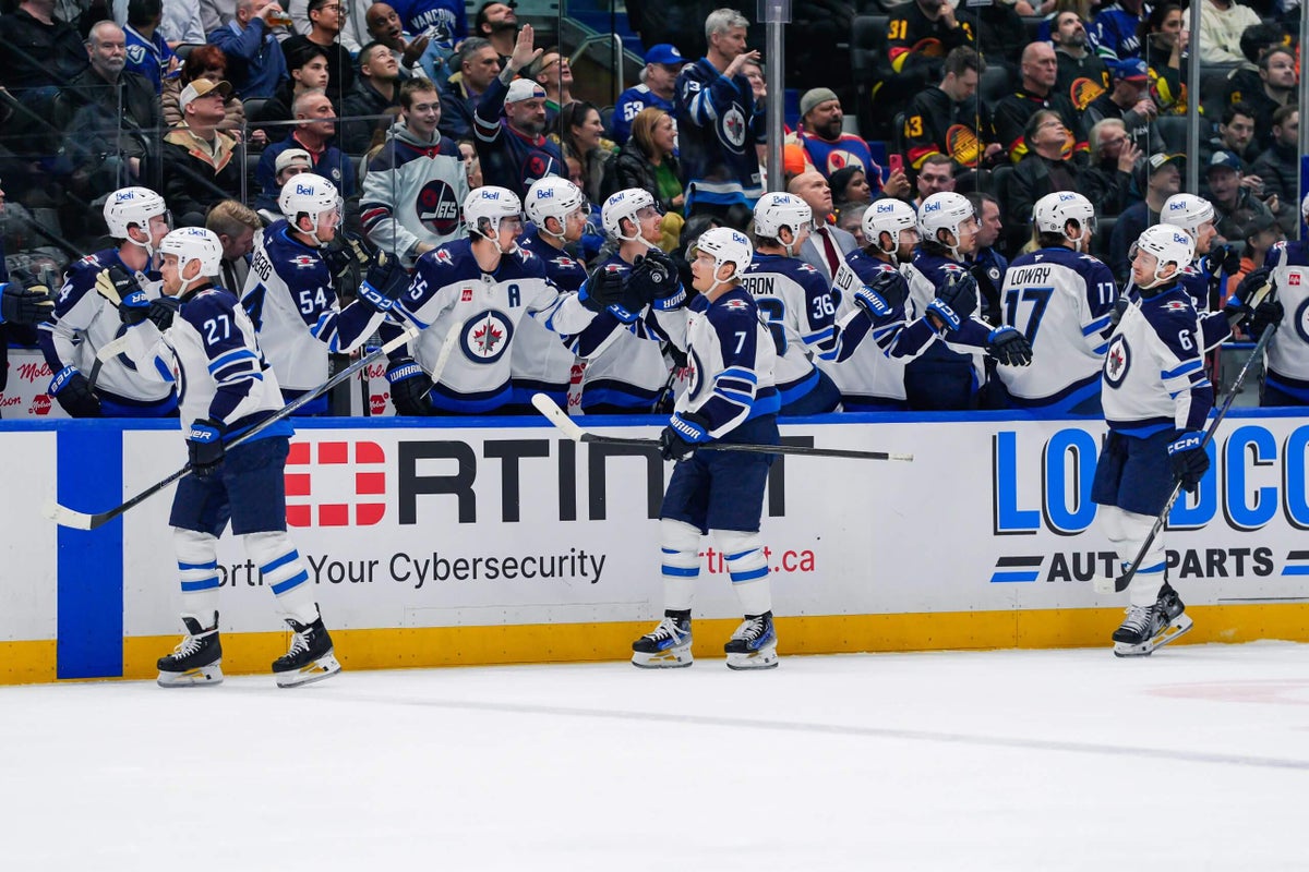 Winnipeg Jets 2025-26 roster decisions: Who stays and who goes this offseason?