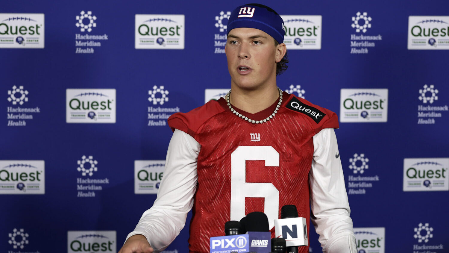 Jaxson Dart contract New York Giants rookie...