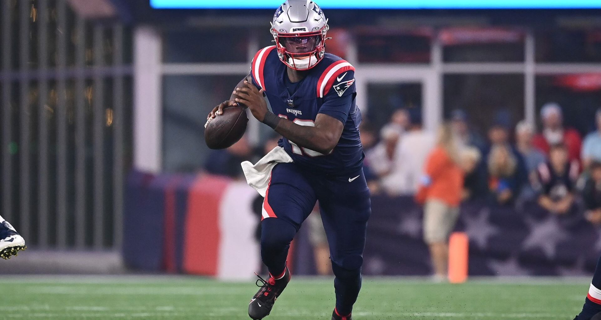 Patriots Insider Shares Jarring Joe Milton III Report After Trade